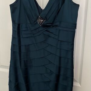 Elegant Teal Sleeveless Dress